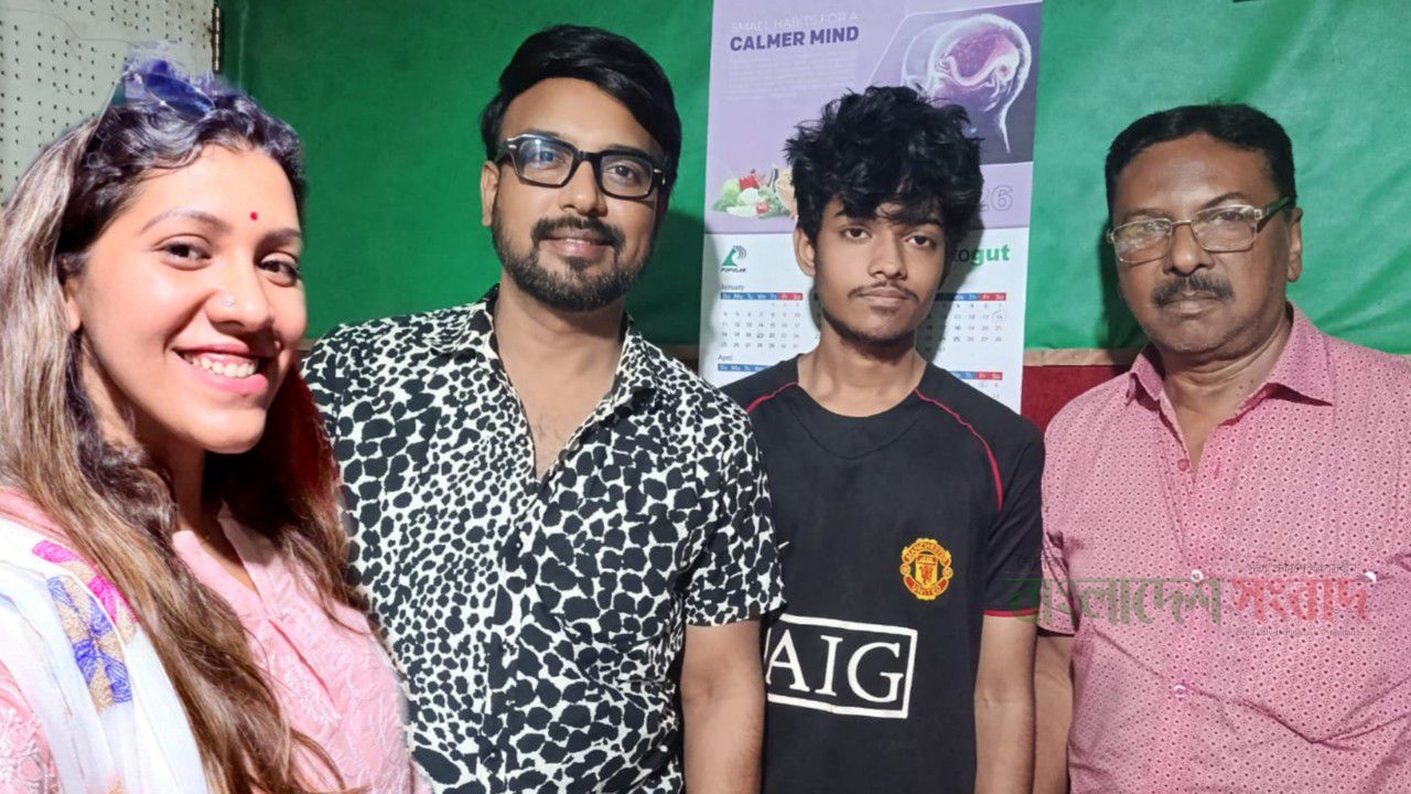 রাজীব-পূজার কণ্ঠে ‘স্বপ্নের নায়িকা’র গান, একের পর এক চলচ্চিত্রের সংগীতে ই এস আভির